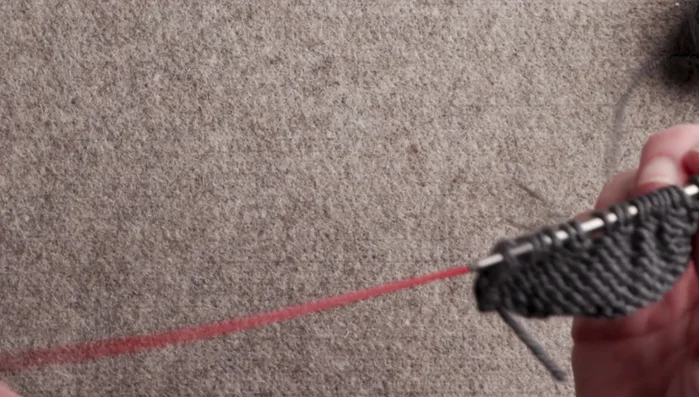 Knit the last selvedge stitch.