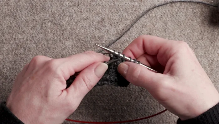 Knit the last selvedge stitch.