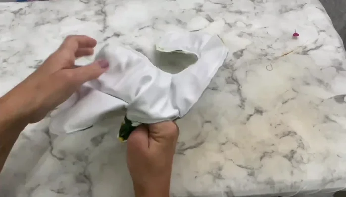 Top stitch around the entire bib and neck area.