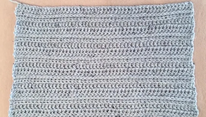 Repeat rows 1-4 until you reach 22 rows (ending with a row 2).