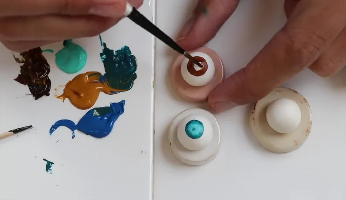 Add a little bit of ochre to the paint mixture for a more natural look.