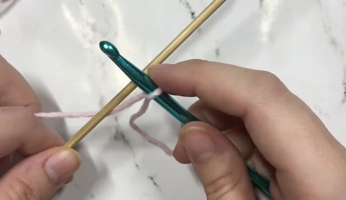 Repeat steps 2 and 3 until you reach your desired length. 