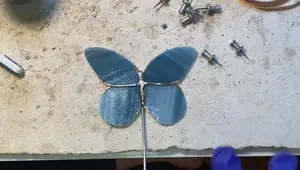 DIY Stained Glass Garden Stake: A Simple & Affordable Tutorial
