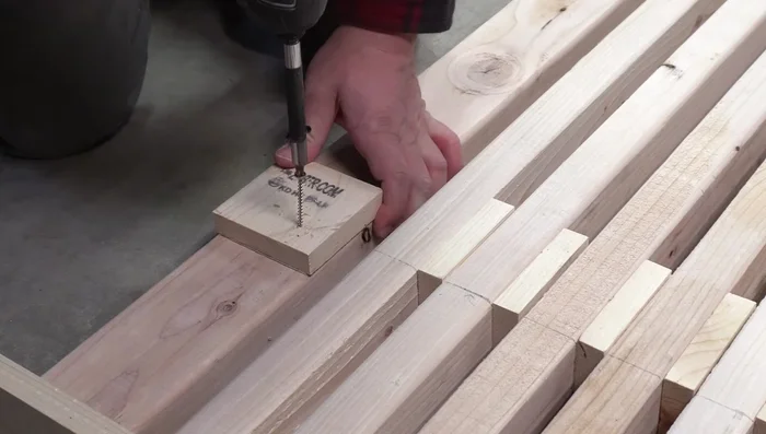 Repeat the same process for the other side, using opposite diagonal placement.