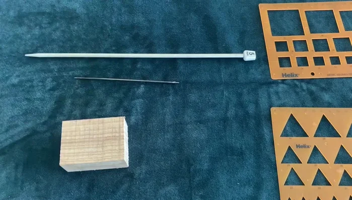 Practice with copper wire to get the knot-making technique right.