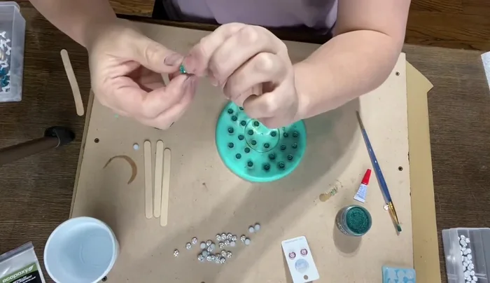 Allow the resin to cure for 24 hours.