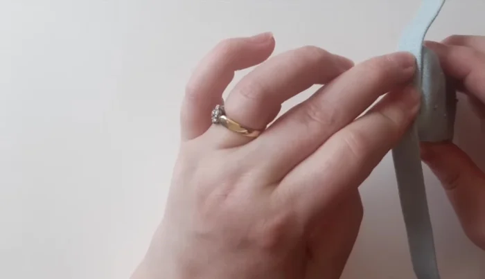 Glue trim to sides, concealing join at the back.