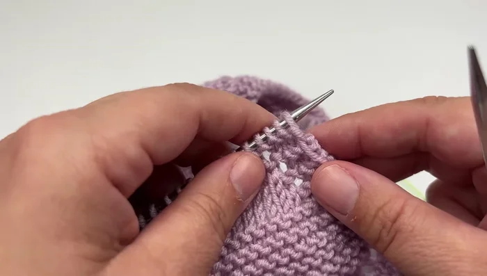 Repeat Garter and Stockinette middle sections until the desired length is reached.