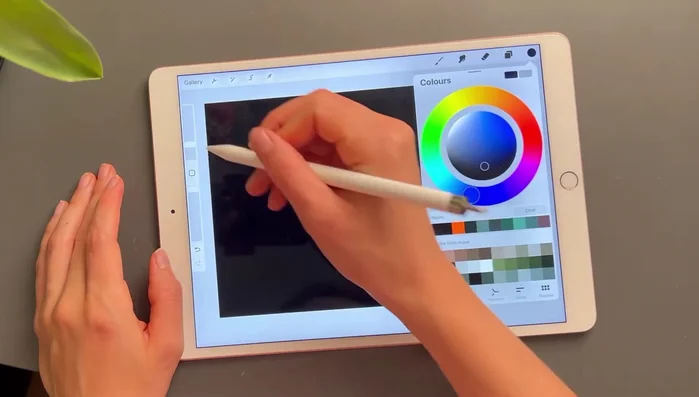 Add branches using the same square brush.