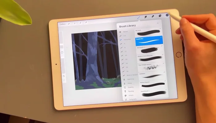 Add highlights to grass with a lighter color.