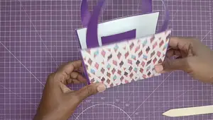 DIY Kelly Box Handbag: A Stunning & Sturdy Gift Card Holder
