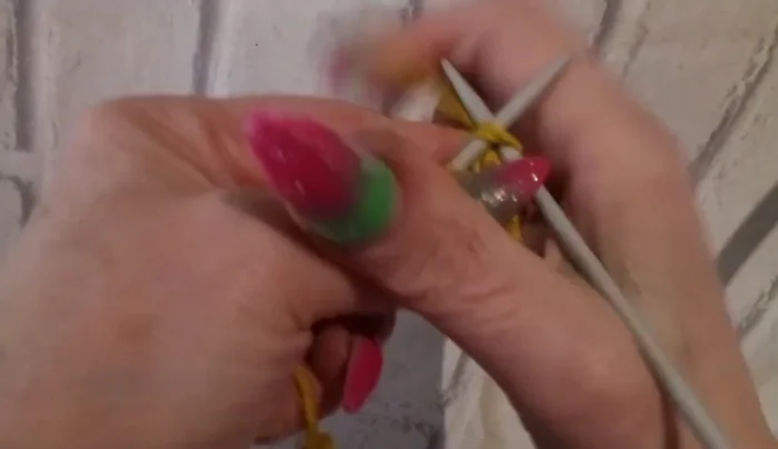 Repeat steps 4-6 for all petals.