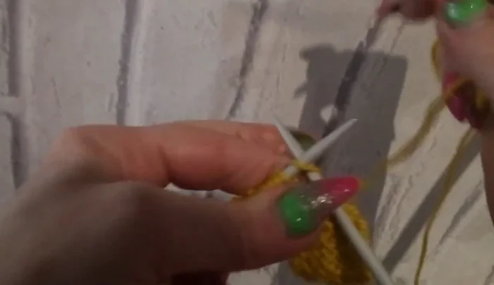 Repeat steps 4-6 for all petals.