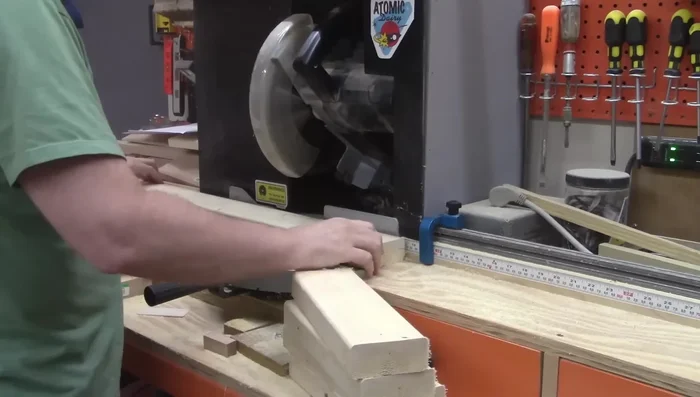 Cut two 5-foot header and footer boards.