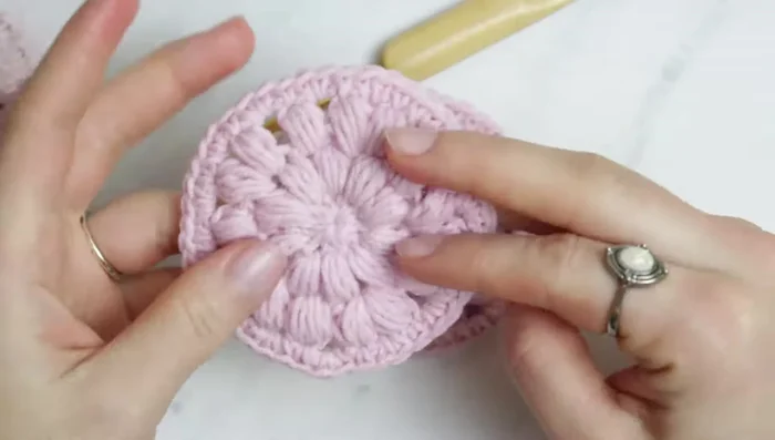 Repeat step 11 until desired strap length is reached (approximately 15 rows).