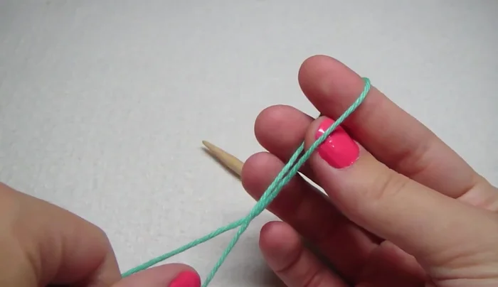 Cast on 121 stitches using a long tail cast-on method.