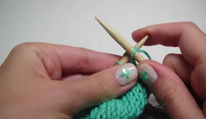 Bind off loosely: Knit 2 stitches, pass the first stitch over the second, repeat until all stitches are bound off.