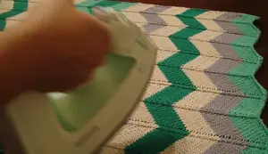 Beginner-Friendly Striped Knit Blanket Tutorial: Easy Row-by-Row Method