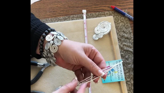 Evenly align the three wires.