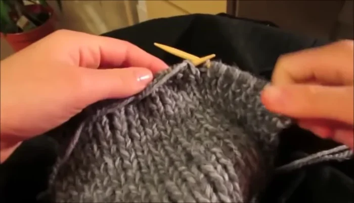 Repeat steps 3 and 4 until you have 34 rows.