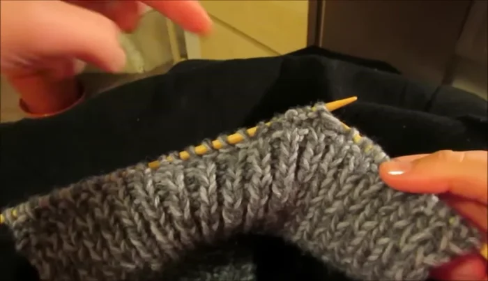 Repeat steps 3 and 4 until you have 34 rows.