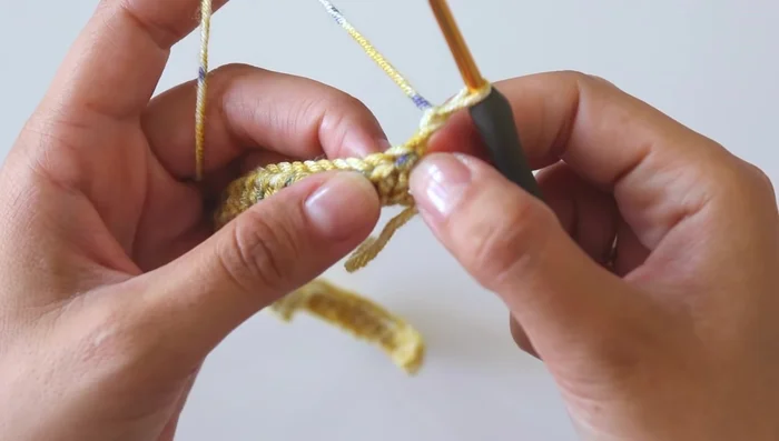 Repeat step 3 for a total of nine rows.