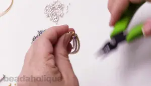 DIY Dangle Earrings with Memory Wire: A Cascading Design Tutorial