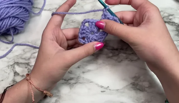 Repeat steps 12-17 for subsequent rounds, adding rows as desired.